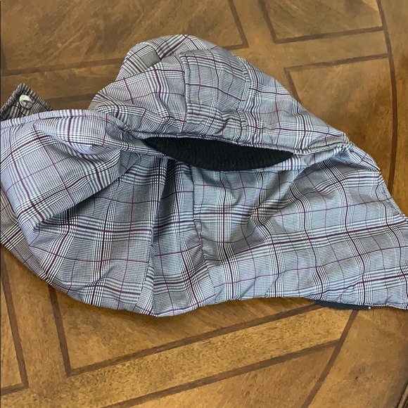 #  Guess Jacket - Picture 14 of 16